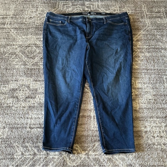 NWT Torrid Sky High Skinny Premium Stretch High-Rise Jean 28S Dark Wash - Picture 4 of 12